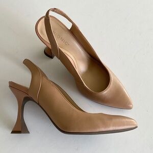 VIONIC Adalena Leather Slingback Flared Heel Dress Pump Camel  Size 7.5 LIKE NEW